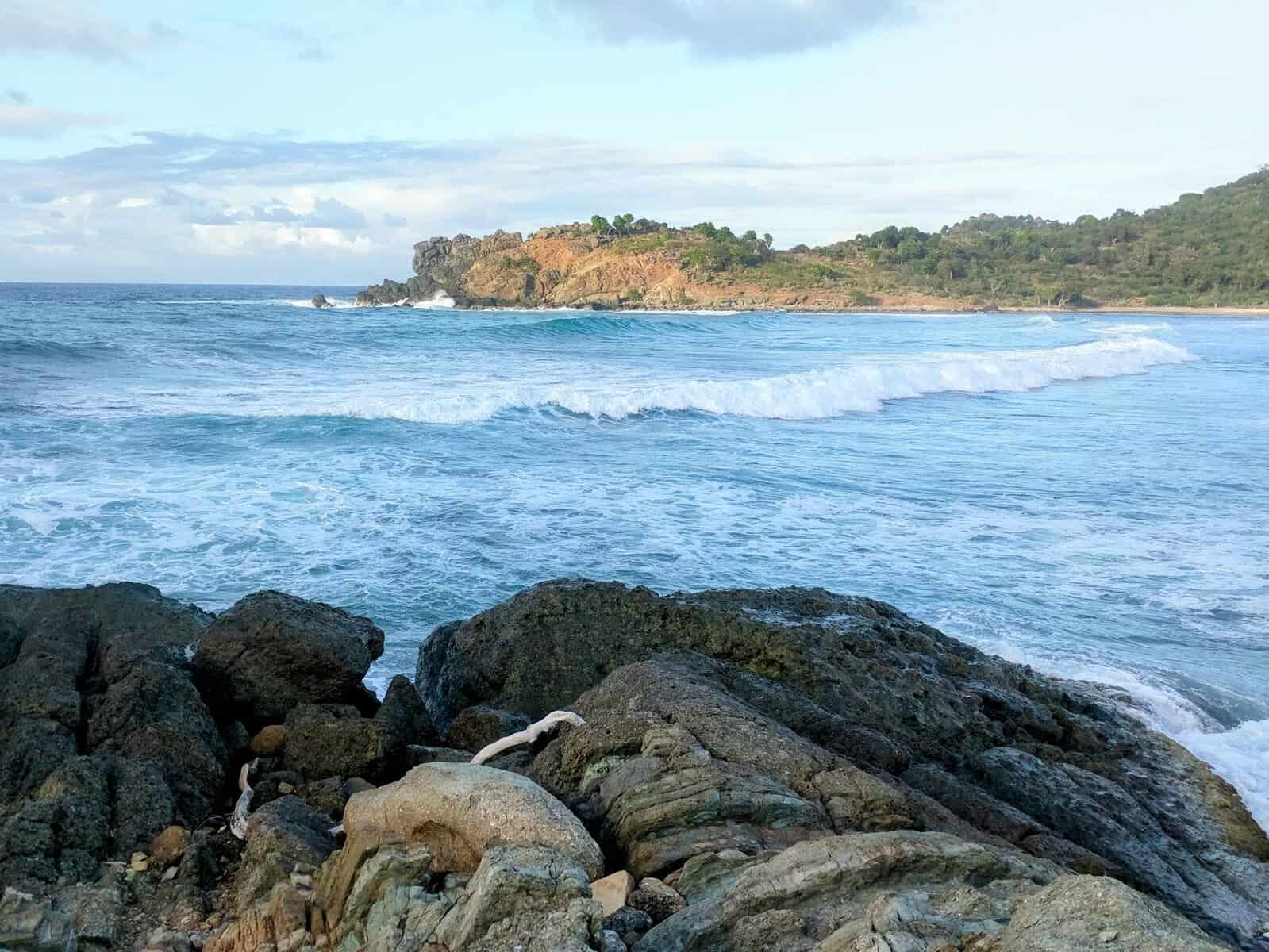 waves rolling to beach in the British Virgin Islands 